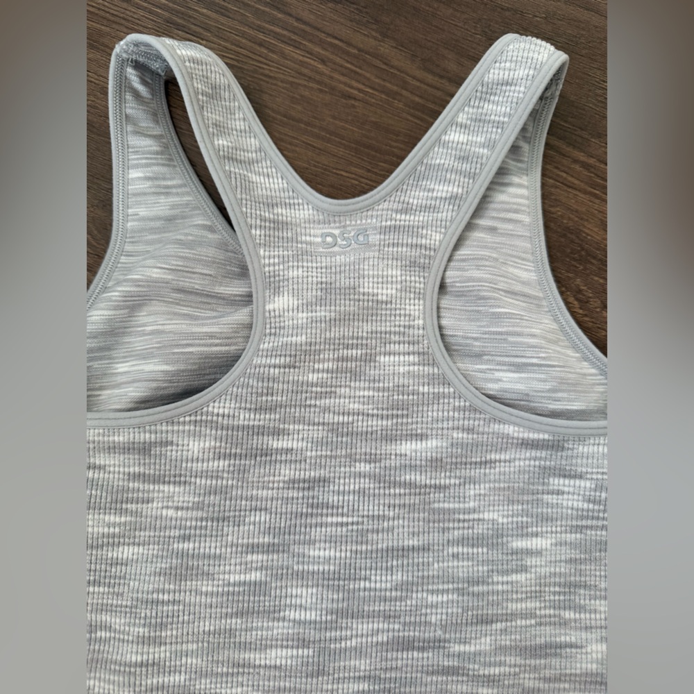 DSG Womens Performance Shelf Bra Tank Printed Gray Sports Bra Tank Size Small - Picture 2 of 5